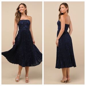 Lulus Perfectly Stunning Navy Jacquard Strapless Midi Dress